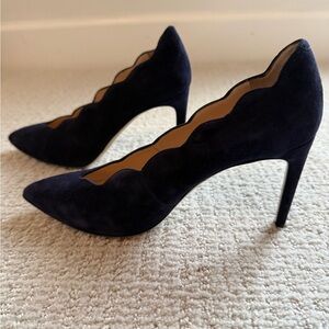 Club Monaco brand new, never worn Italian leather & suede high heels